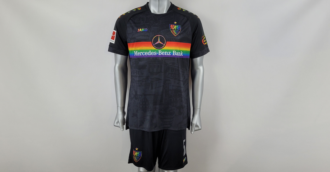  Mavropanos VielfaltOutfit 