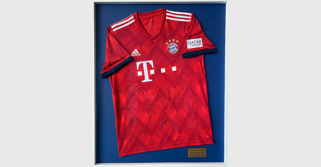 Meistertrikot Bayern   Meistertrikot Bayern