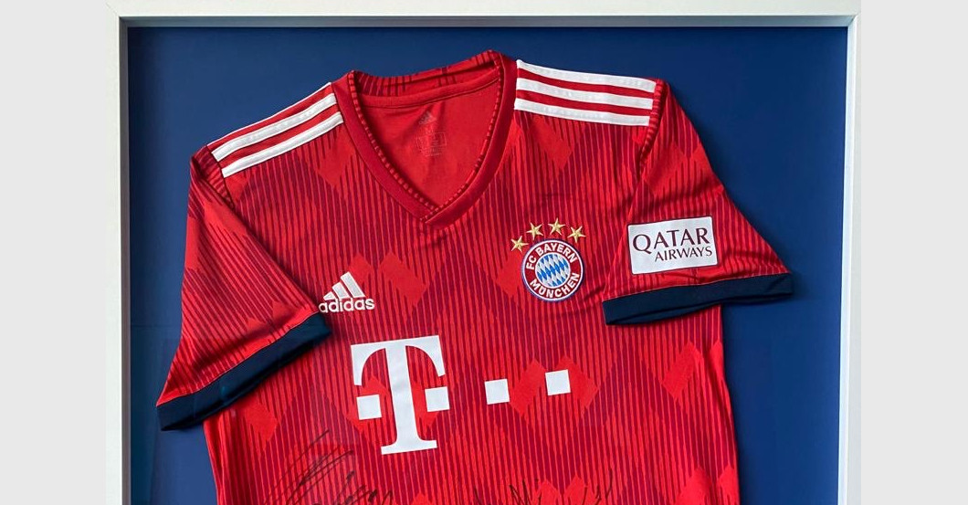 Meistertrikot Bayern   Meistertrikot Bayern