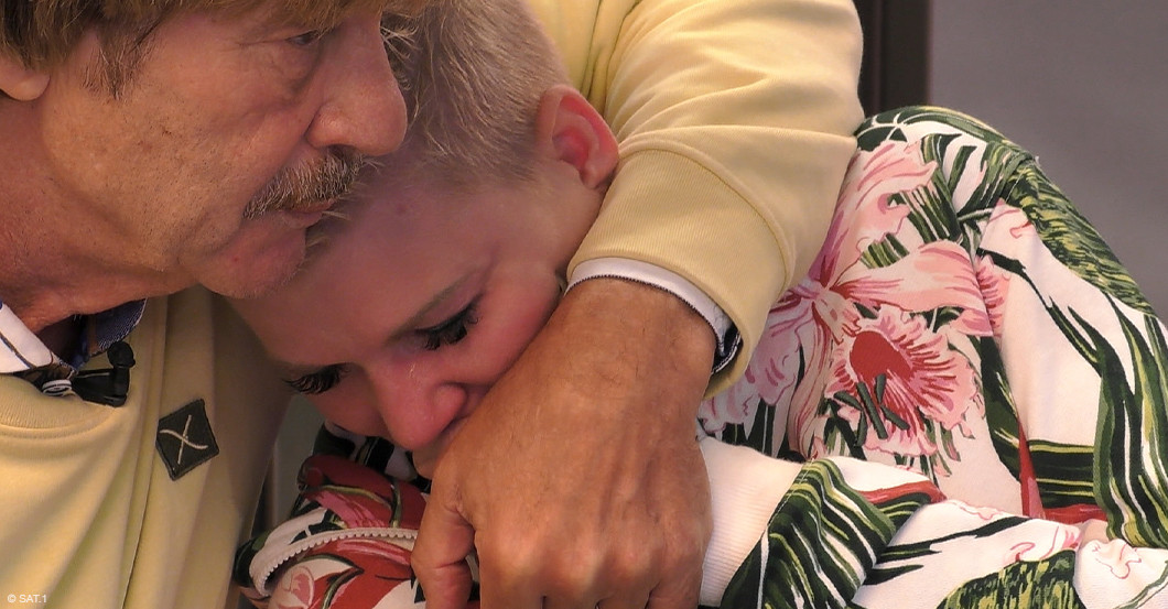 Melanie Müller Outfit 1   Melanie Müller Outfit 1