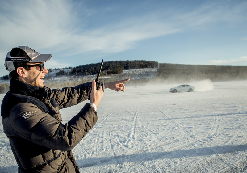 Mercedes-Fahrertraining    Mercedes-Fahrertraining