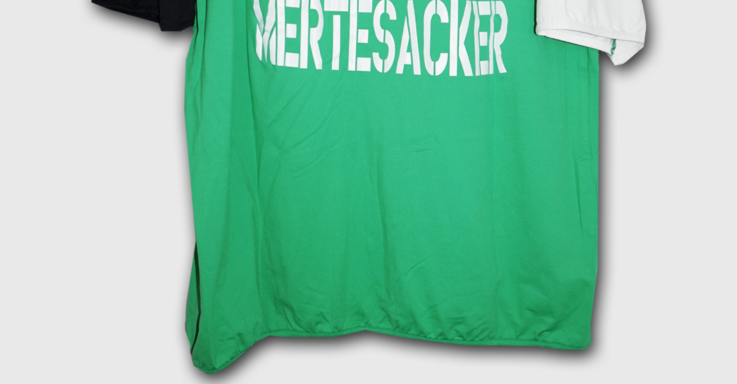 Mertesacker H96 Trikot   Mertesacker H96 Trikot