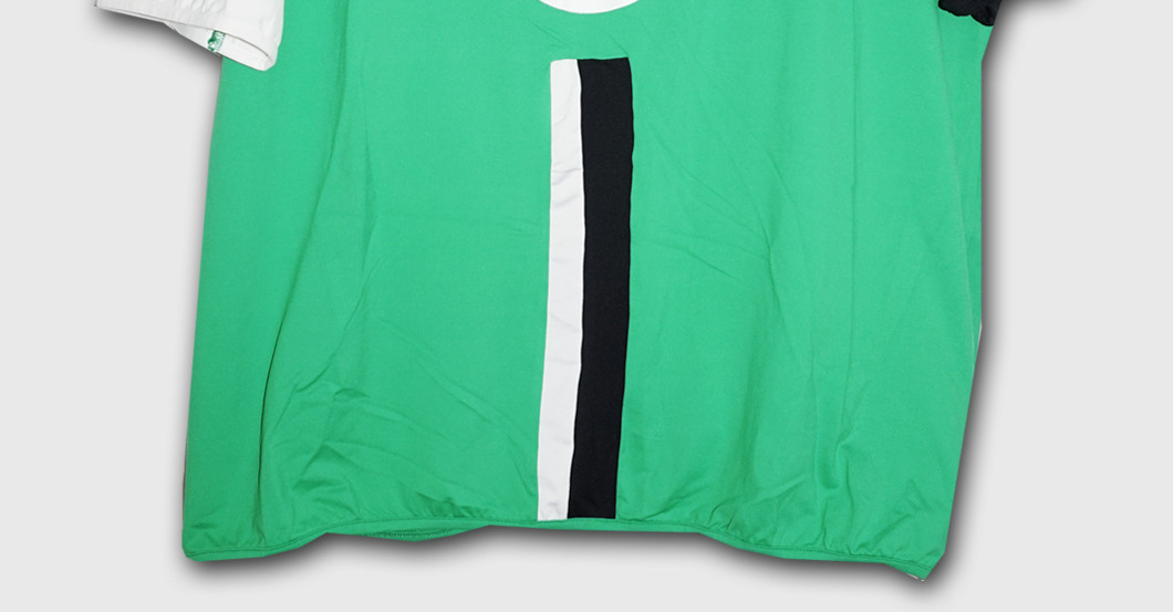 Mertesacker H96 Trikot   Mertesacker H96 Trikot