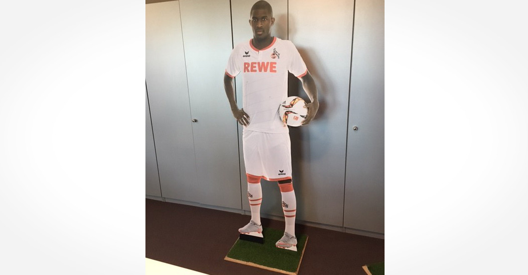 Modeste Holzaufsteller   Modeste Holzaufsteller