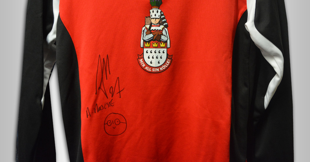 Modestes Aufwärmshirt   Modestes Aufwärmshirt