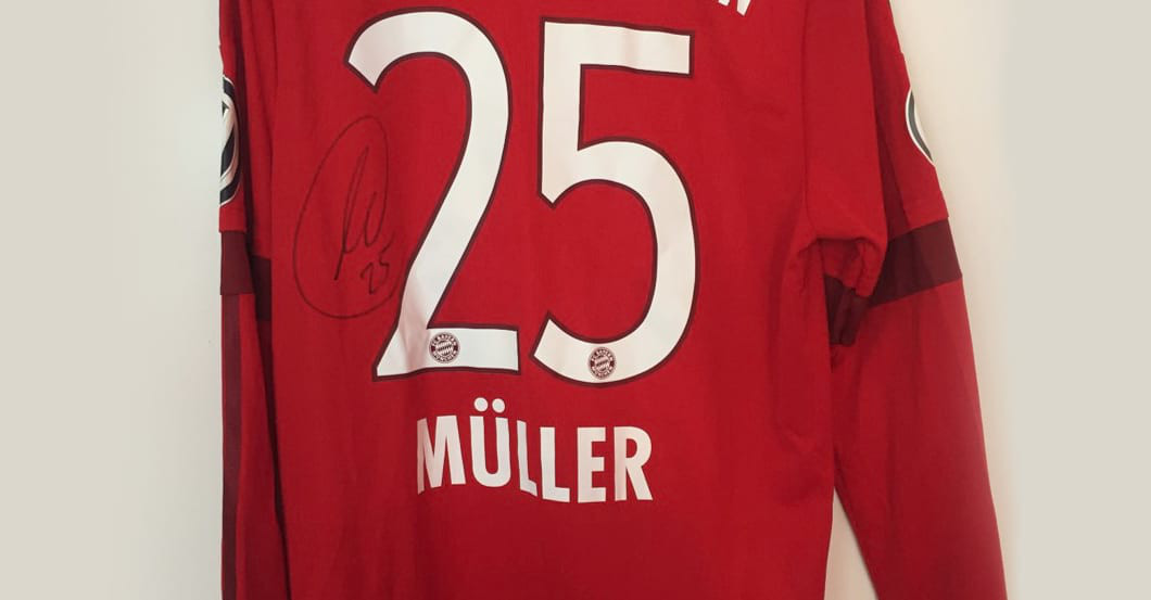 Müllers DFB Pokal Trikot   Müllers DFB Pokal Trikot