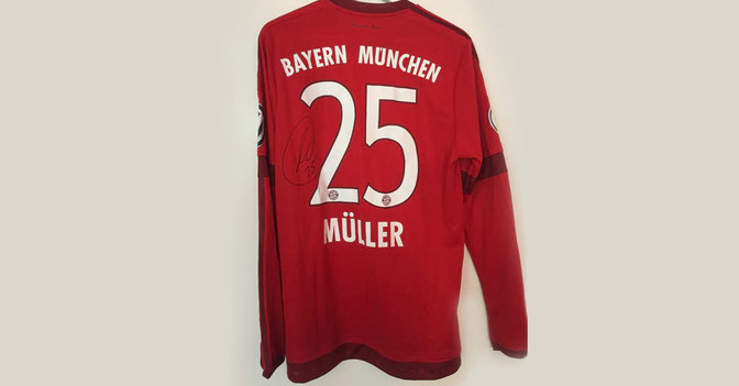 Müllers DFB Pokal Trikot   Müllers DFB Pokal Trikot