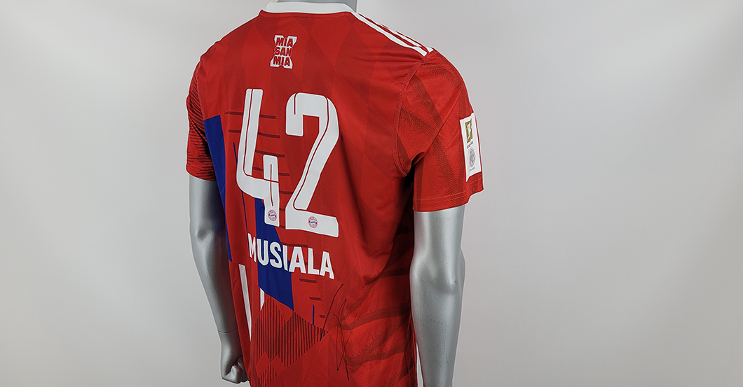 Musiala Sondertrikot    Musiala Sondertrikot