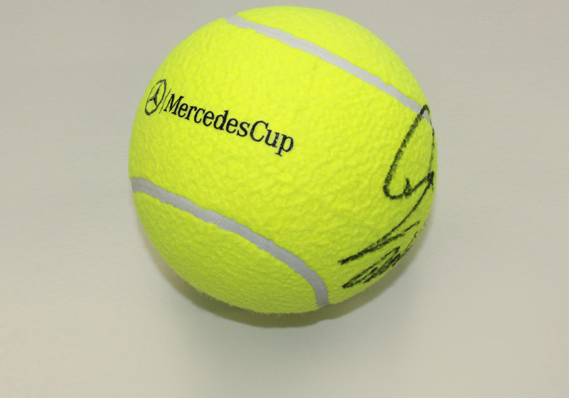  Nadals Tennisball 