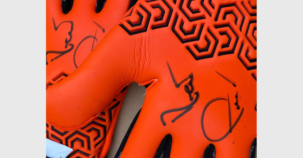  NCL Handschuhe Adler 