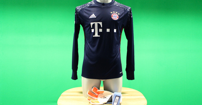 Neuer Handschuh Trikot   Neuer Handschuh Trikot
