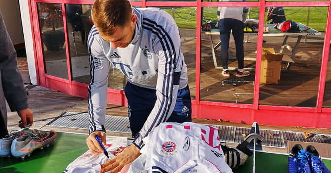 Neuer Poloshirt   Neuer Poloshirt