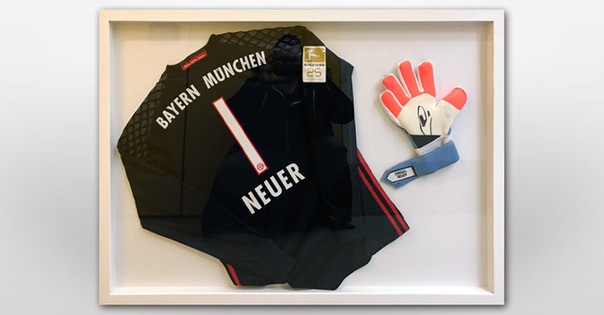 Neuers Handschuh Trikot   Neuers Handschuh Trikot
