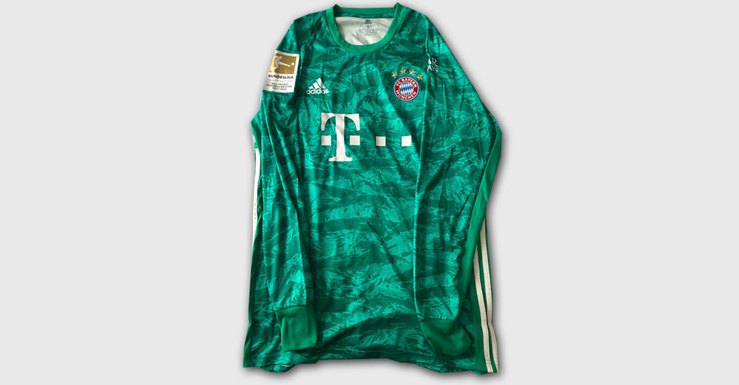 Neuers Meistertrikot   Neuers Meistertrikot