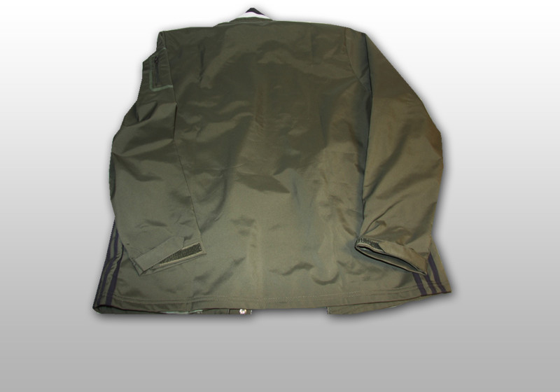 Neuers Outdoorjacke   Neuers Outdoorjacke