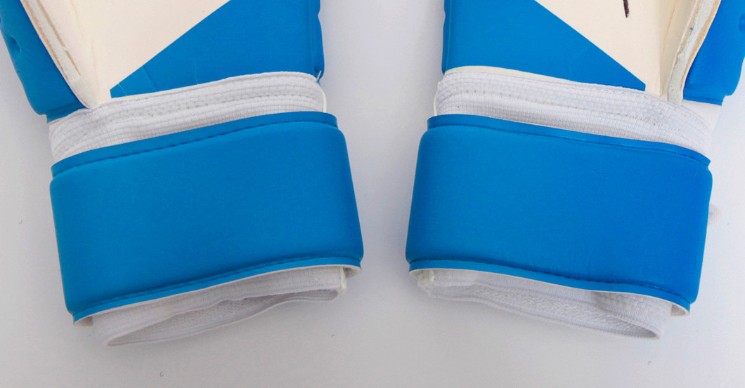  Neuers Torwarthandschuhe 