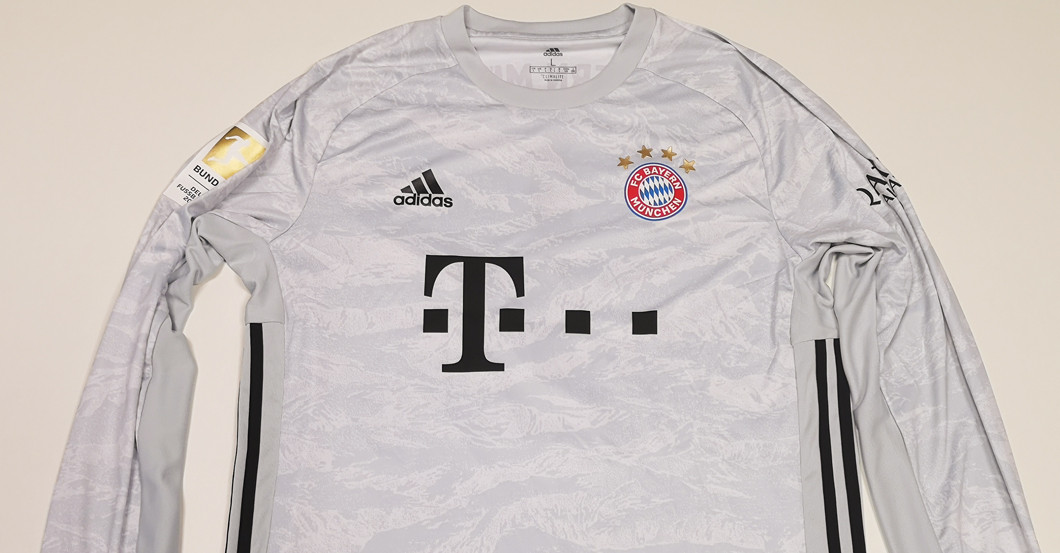 Neuers Trikot FCB   Neuers Trikot FCB