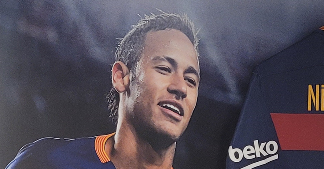  Neymar Rahmen  