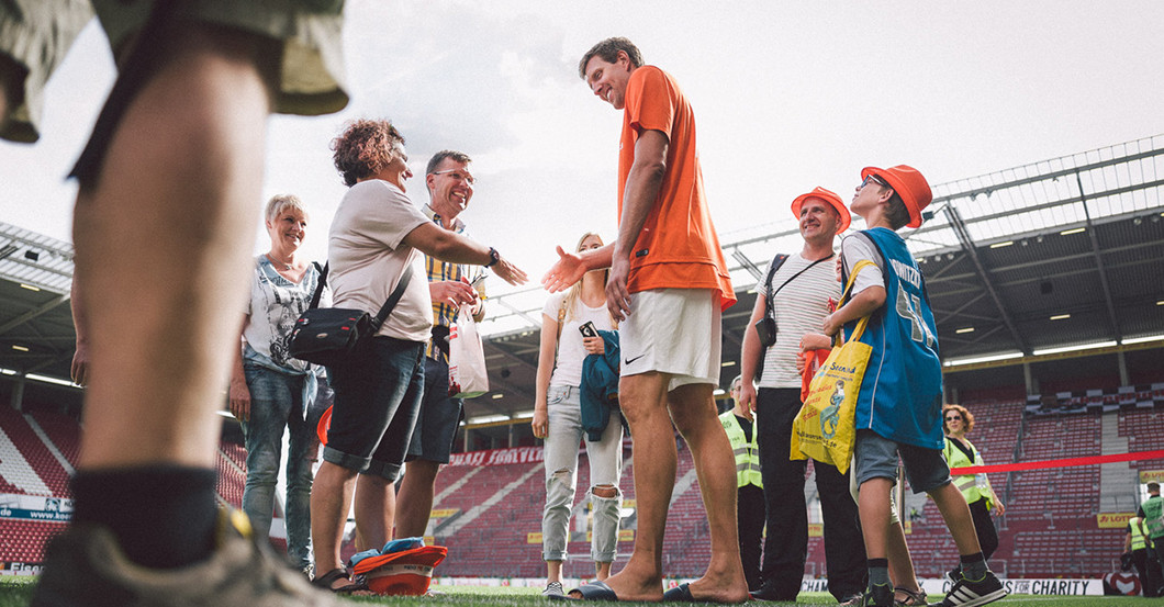 Nowitzki treffen   Nowitzki treffen