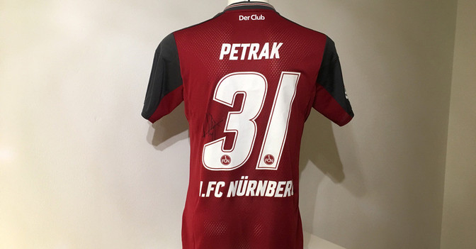 Nürnberg Trikot Petrak 