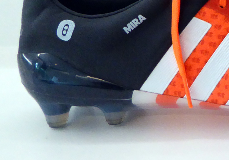  Özils Fußballschuhe 