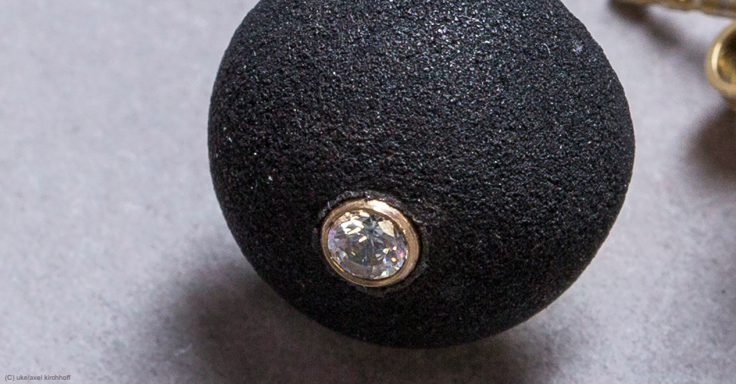 Ohrringe schwarze Kugel   Ohrringe schwarze Kugel
