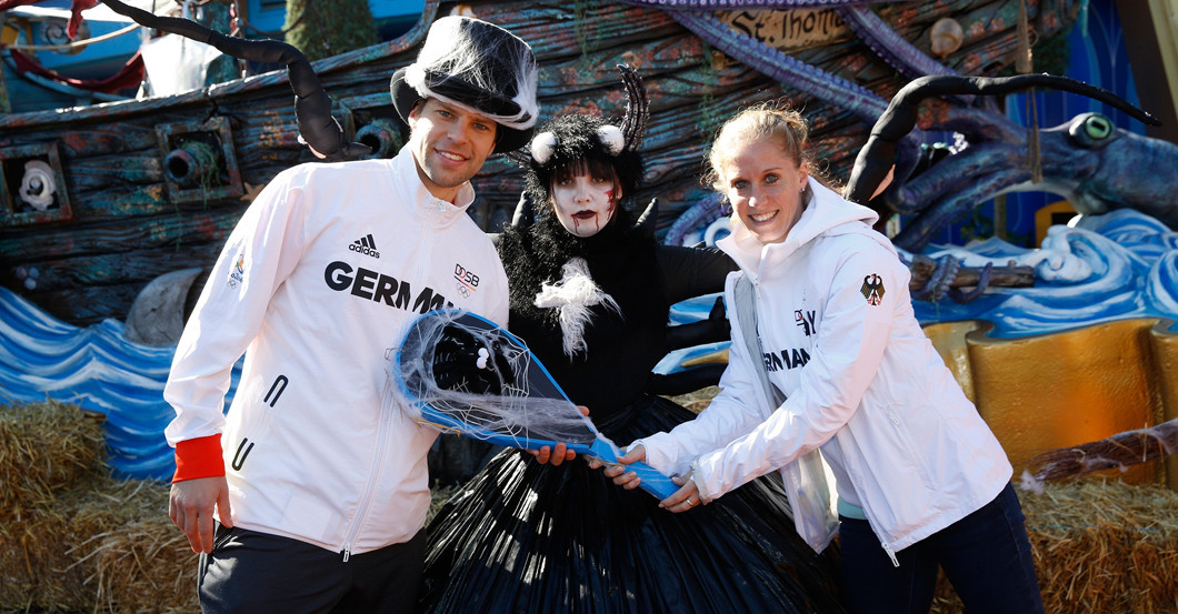 Olympia Banner signiert   Olympia Banner signiert