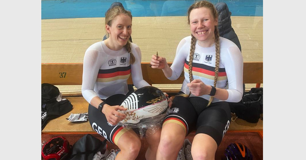 Olympia Radhelm   Olympia Radhelm