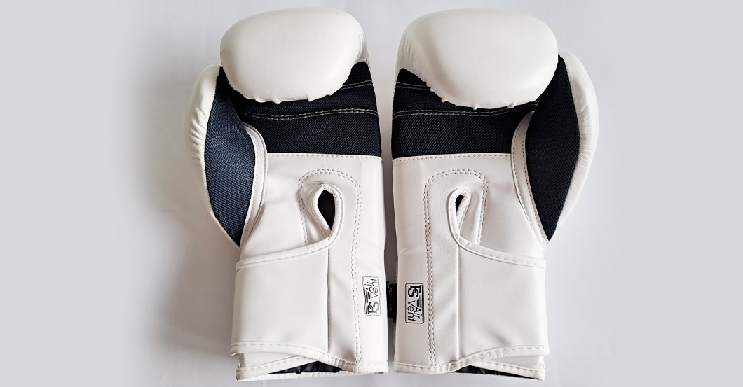  Ottke Handschuhe weiß 