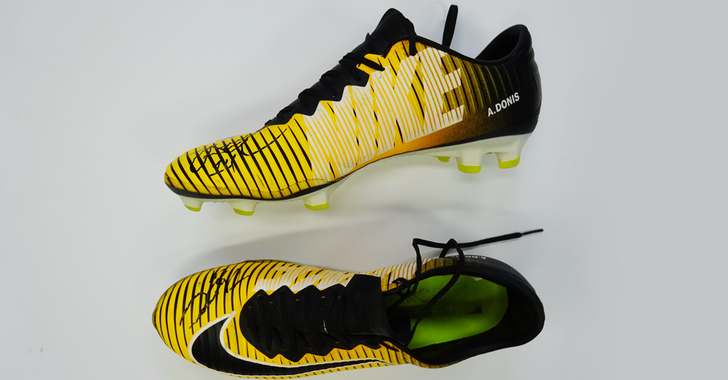  Outfit Anastasios Donis 