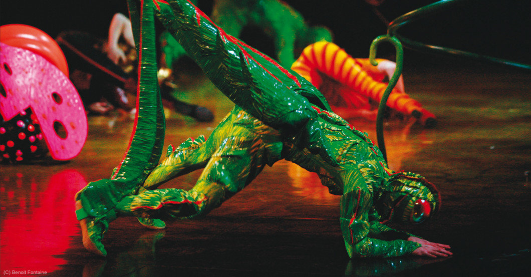 Ovo Cirque du Soleil - 2   Ovo Cirque du Soleil - 2