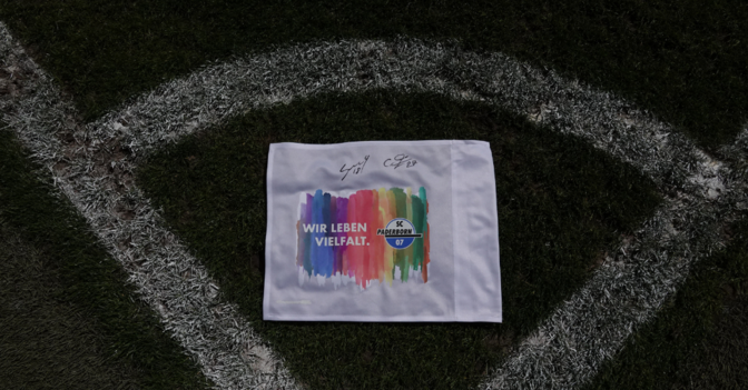  Paderborn Eckfahne 1 