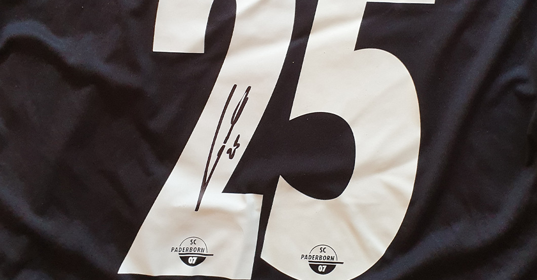  Paderborn Trikot Correia 