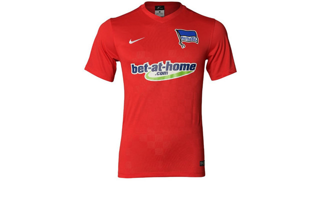 Pekarík Hertha Trikot   Pekarík Hertha Trikot
