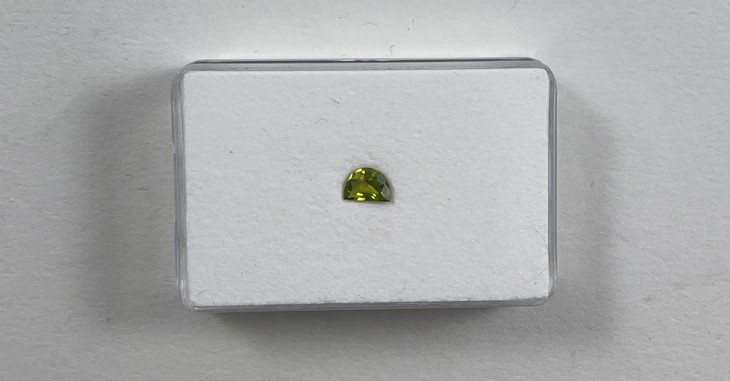 Peridot fancy   Peridot fancy