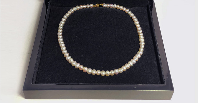 Perlenkette weiß   Perlenkette weiß