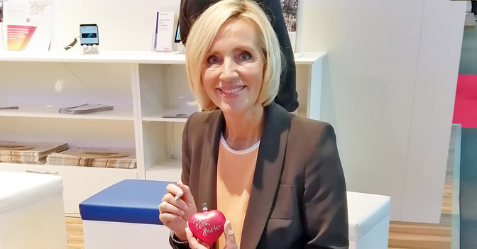 Petra Gerster Kugel   Petra Gerster Kugel