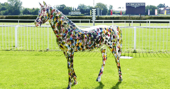  Pferd Harald Glööckler 