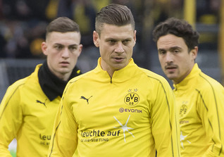  Piszczek Aufwärmshirt 