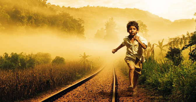 Plakat und Buch LION 2   Plakat und Buch LION 2