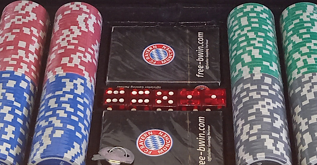 Pokerkoffer FC Bayern   Pokerkoffer FC Bayern