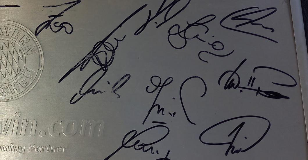 Pokerkoffer FC Bayern   Pokerkoffer FC Bayern