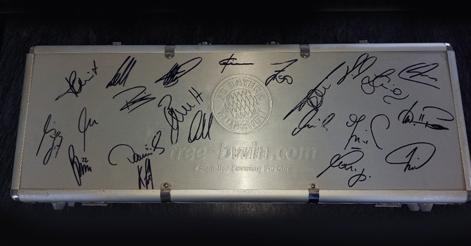 Pokerkoffer FC Bayern   Pokerkoffer FC Bayern