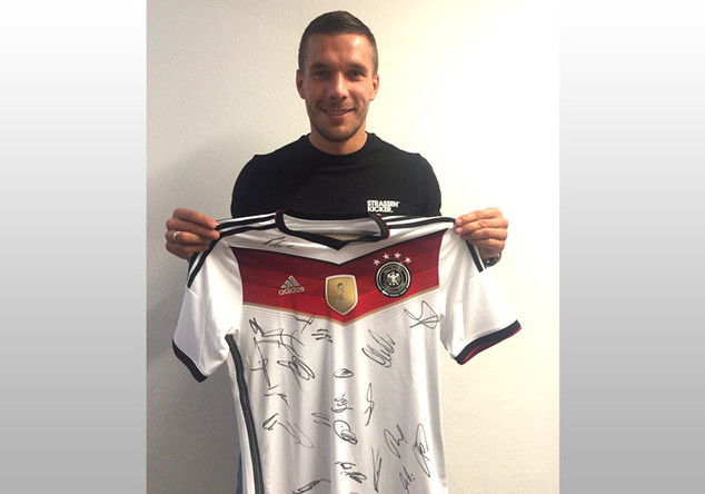 Poldis DFB-Trikot   Poldis DFB-Trikot