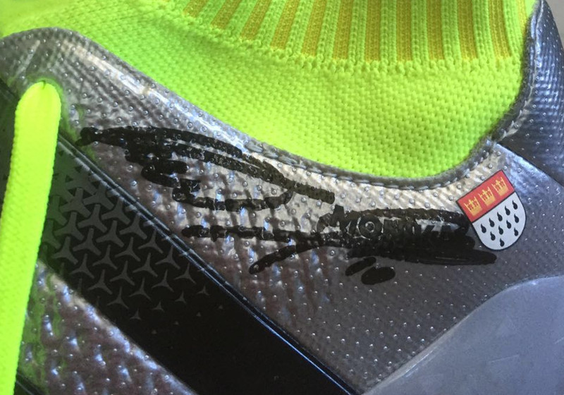 Poldis EM Schuhe   Poldis EM Schuhe