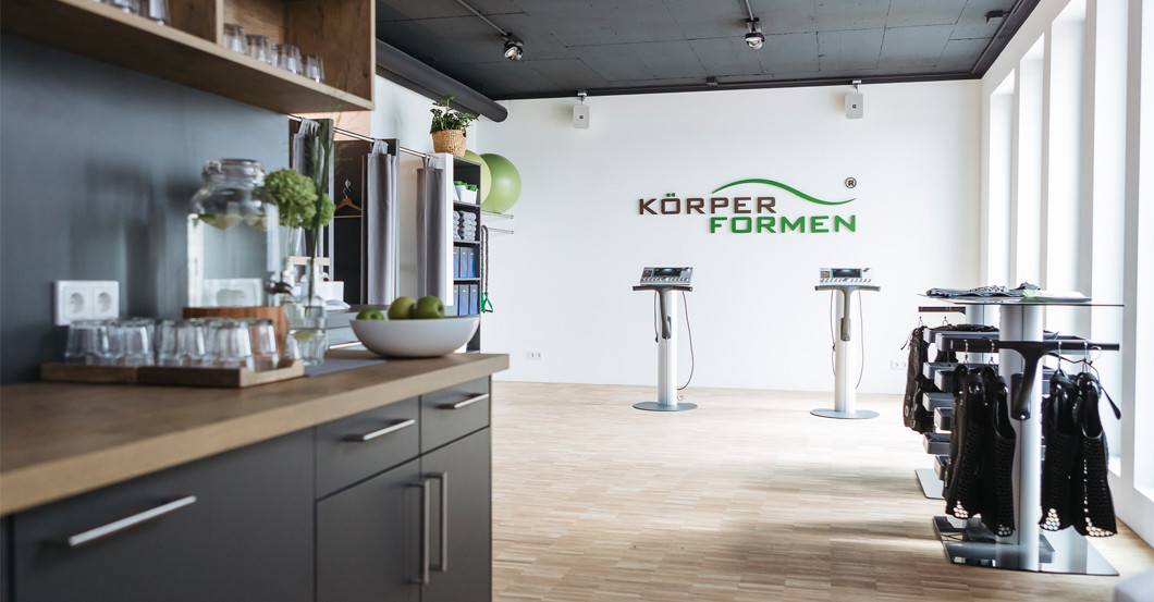  Pool-Konzert Körperformen 