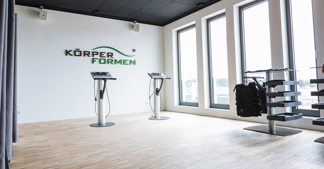  Pool-Konzert Körperformen 