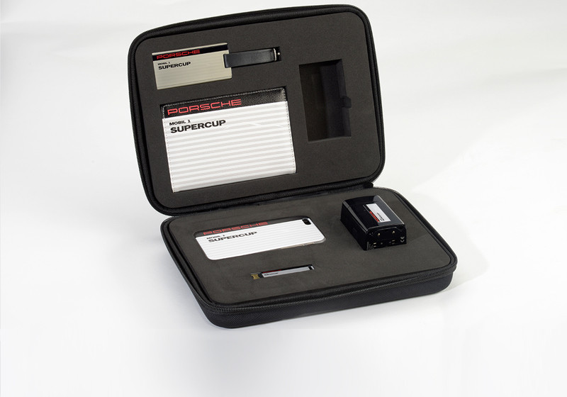 Porsche Goody Bag   Porsche Goody Bag