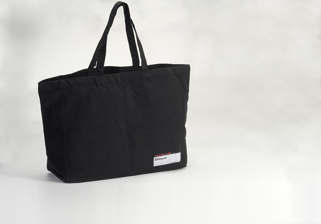 Porsche Goody Bag   Porsche Goody Bag