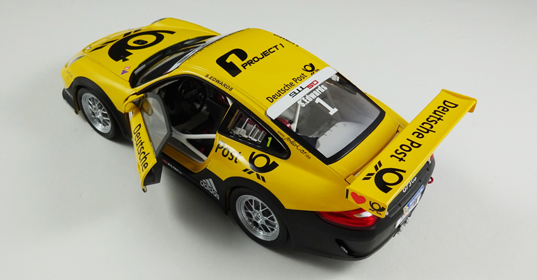 Porsche Modell groß   Porsche Modell groß